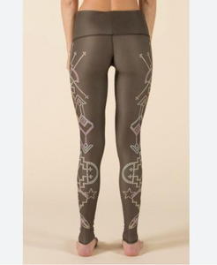 teeki - seven crowns leggings