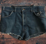 VERY Vintage Levi Distressed 1940 Cutoff High Waist shorts Size 12/14